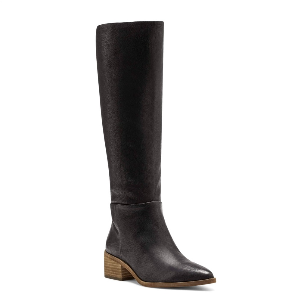 Vince Camuto black BEAANNA POINT-TOE BOOT size 9, medium width. never worn